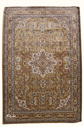 Silk Touch | Beige | 10015C