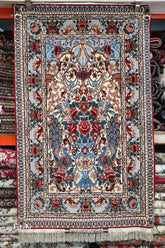 Superfine Persian Isfahan (Signed by Seirafian)
